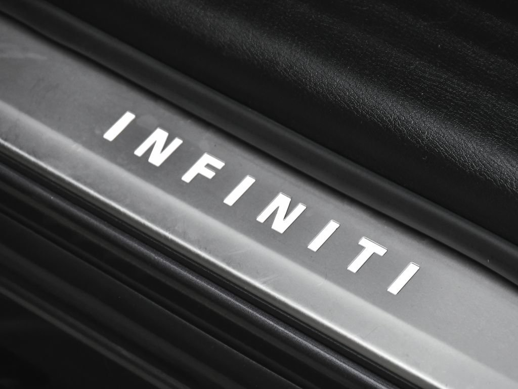 Used 2023 INFINITI QX80 Luxe w/ Cargo Package AWD/4WD image 10