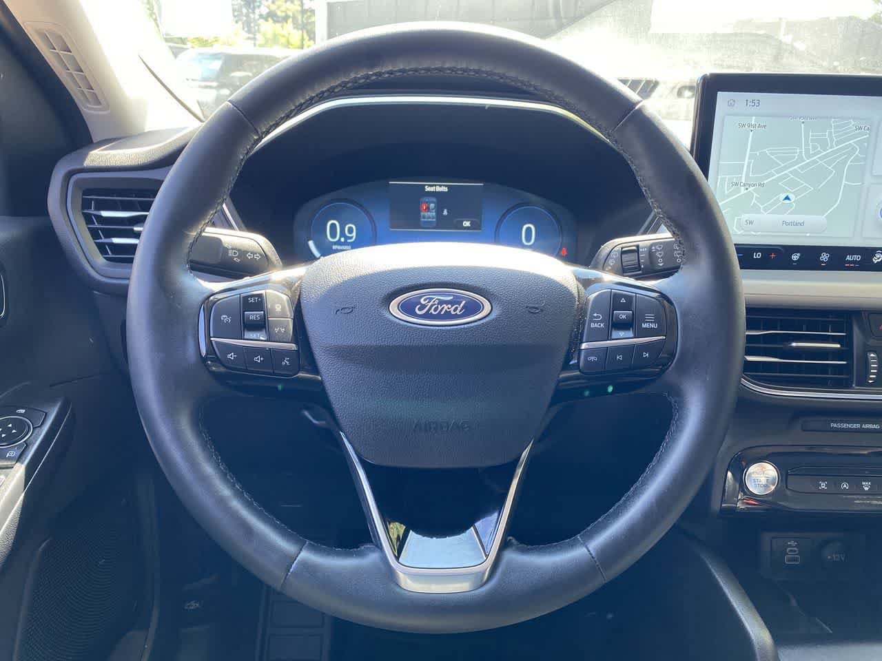 Used 2025 Ford Escape Platinum AWD/4WD image 20
