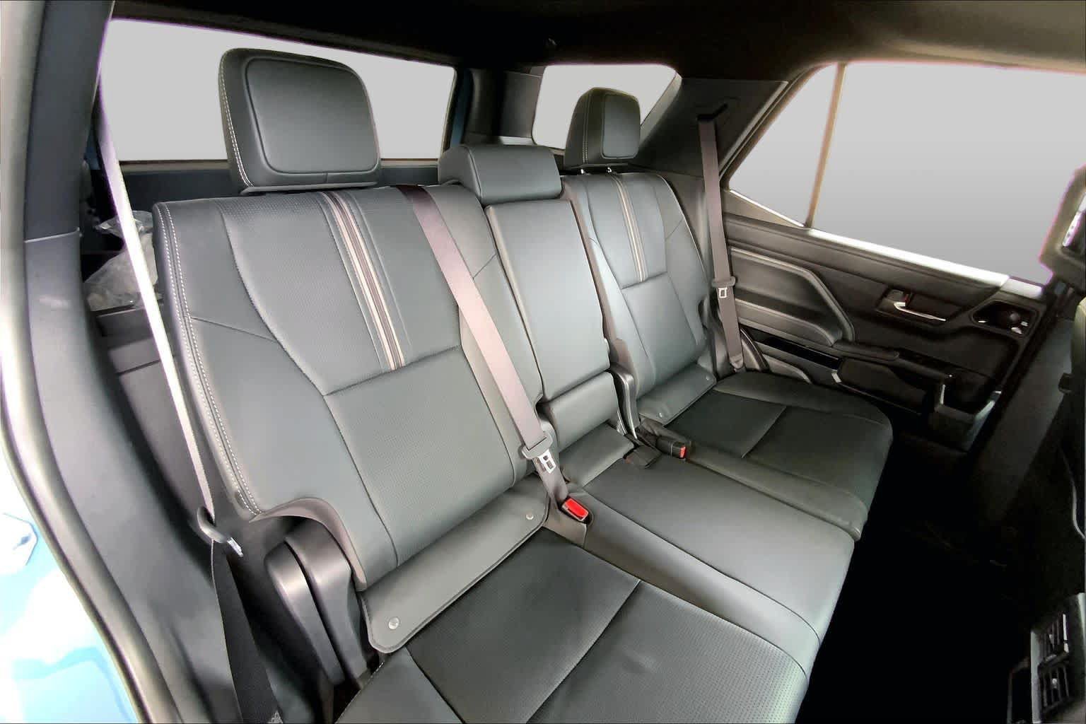 Used 2026 Toyota 4Runner Limited RWD image 20