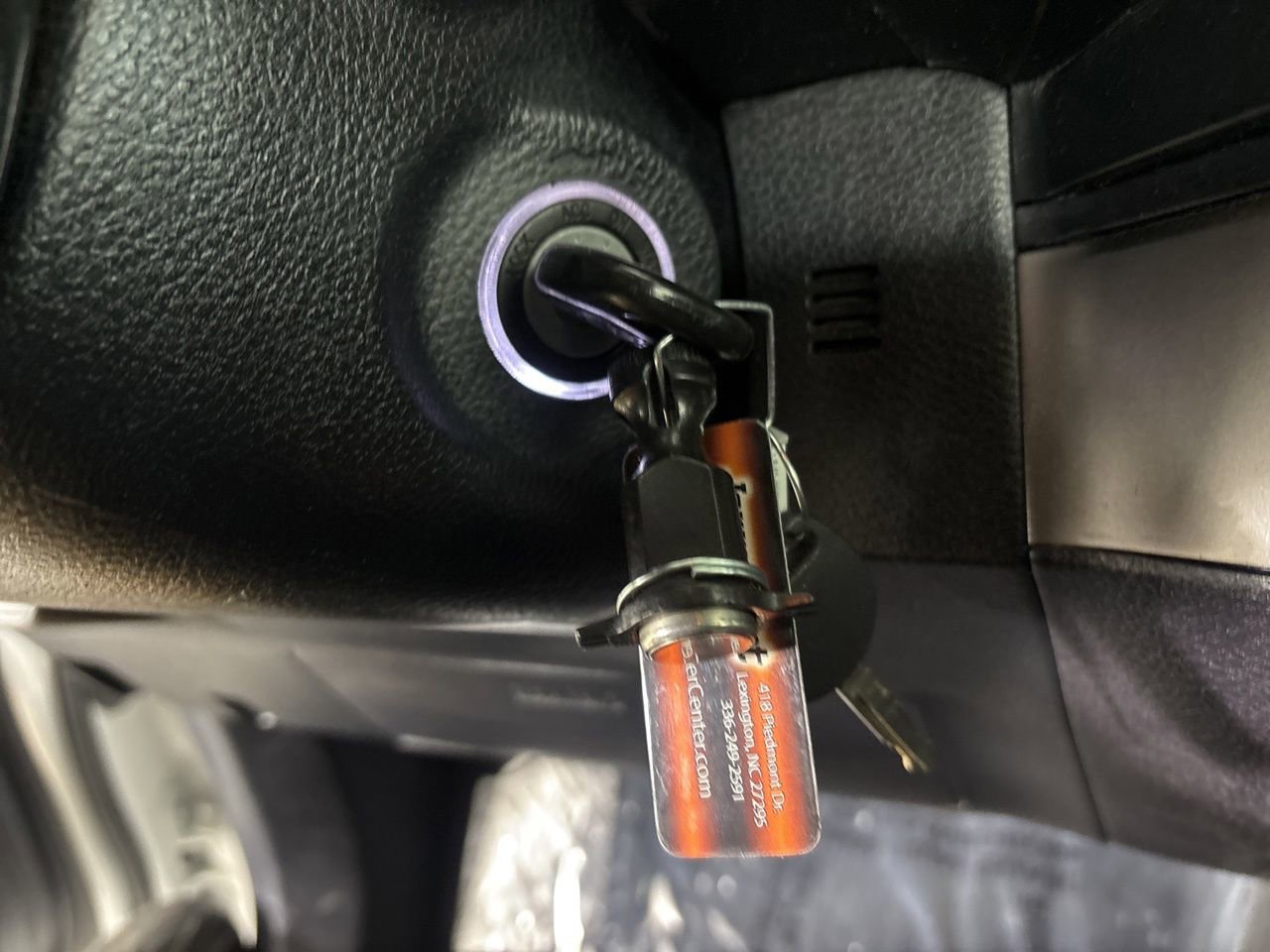 Used 2019 Toyota Tacoma SR image 14