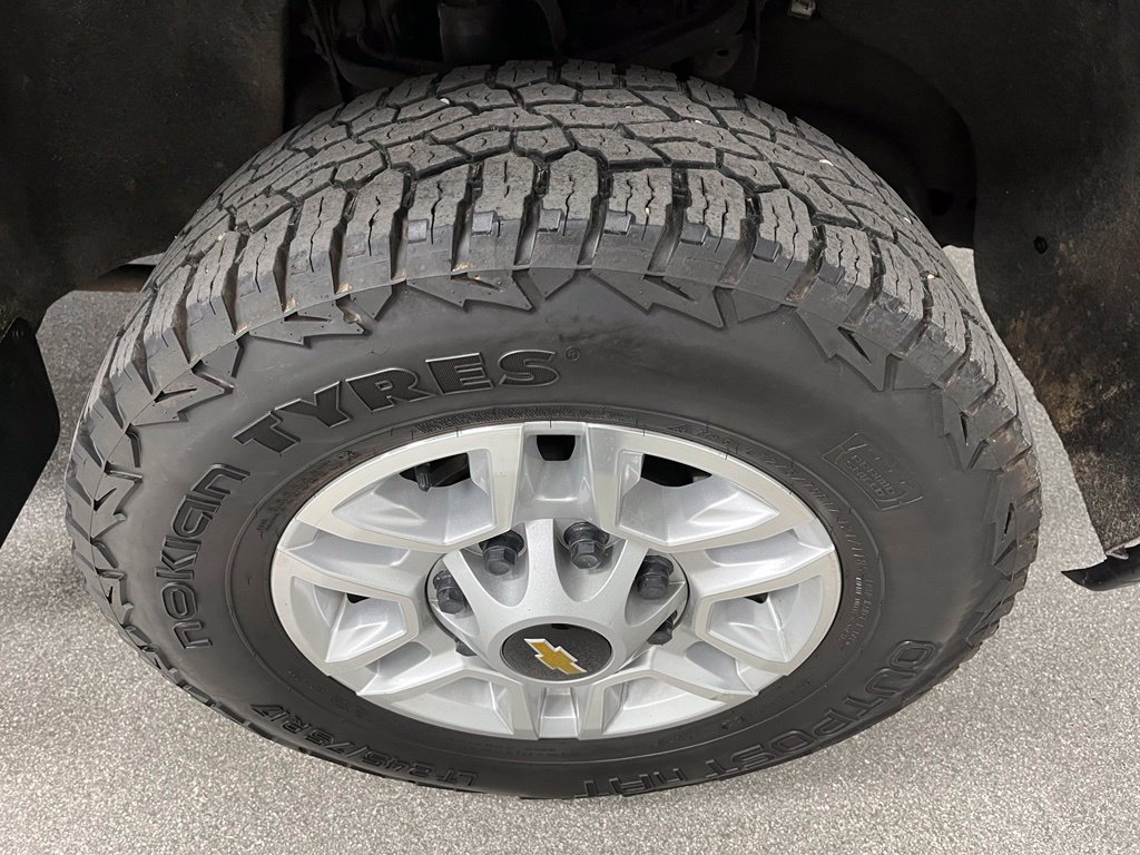 Used 2023 Chevrolet Silverado 2500 LT w/ True North Edition AWD/4WD image 18