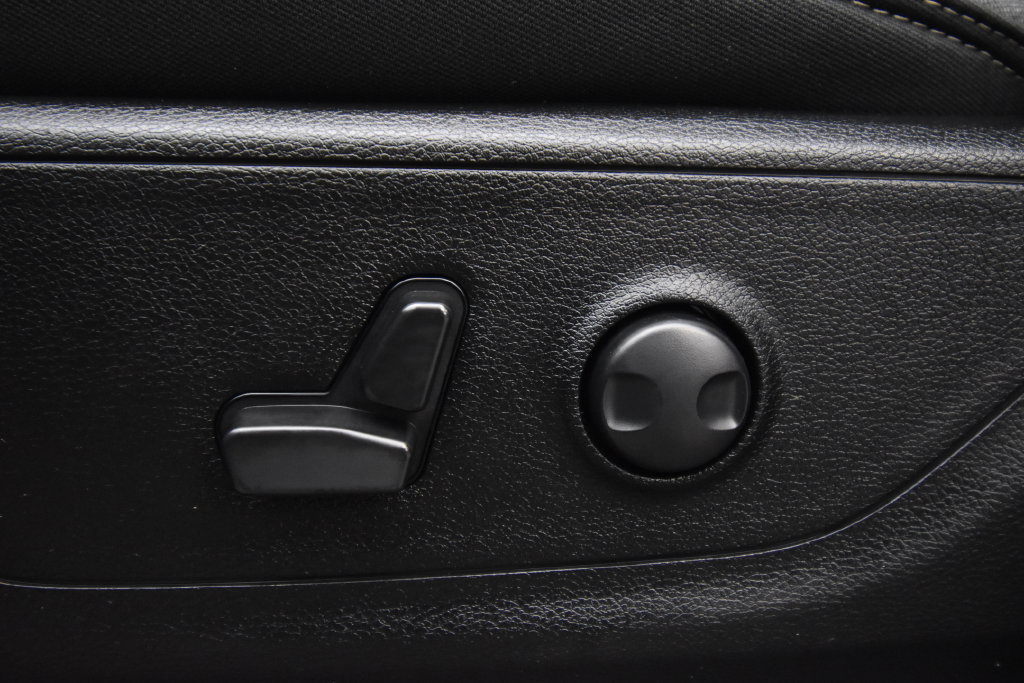 Used 2023 RAM 1500 Big Horn AWD/4WD image 22