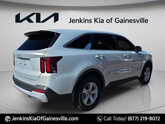 New 2026 Kia Sorento LX FWD image 3