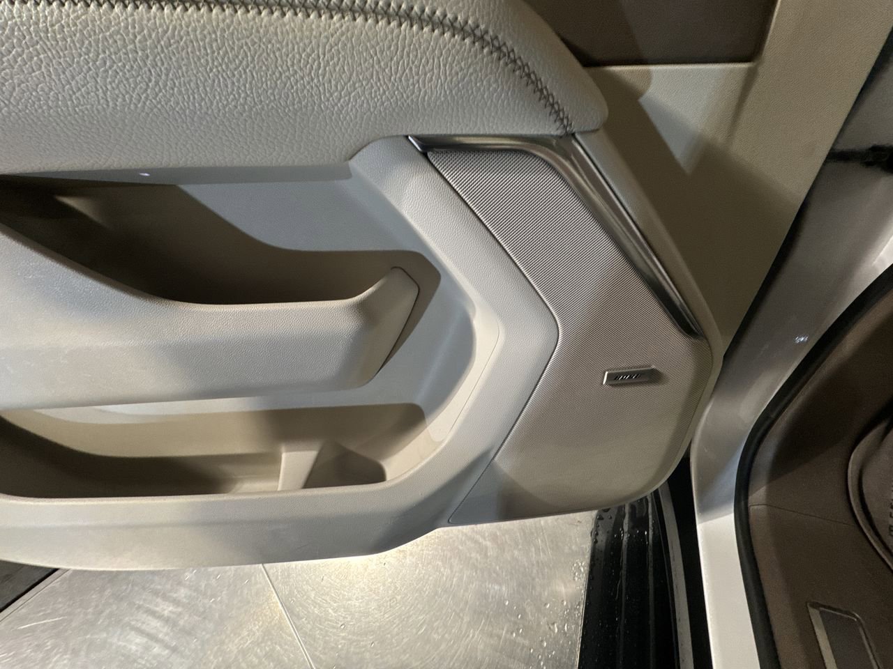 Used 2022 GMC Yukon Denali image 22