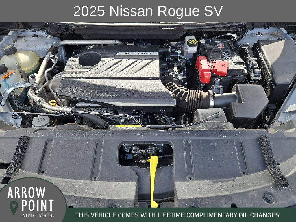 Used 2025 Nissan Rogue SV FWD image 14