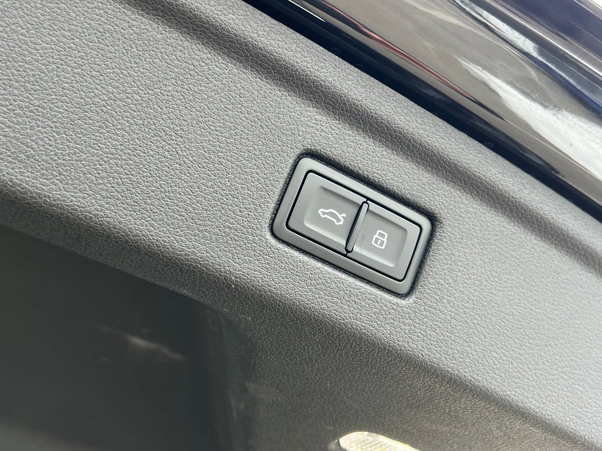 Used 2024 Audi S5 Prestige image 25