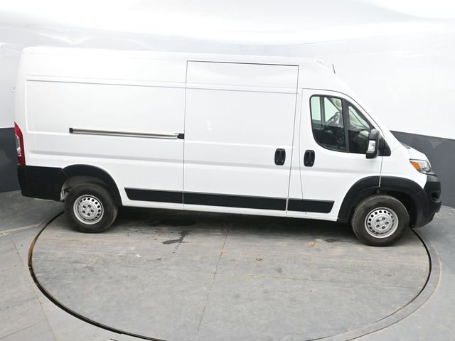 Used 2025 RAM ProMaster 2500 w/ Convenience Group image 28
