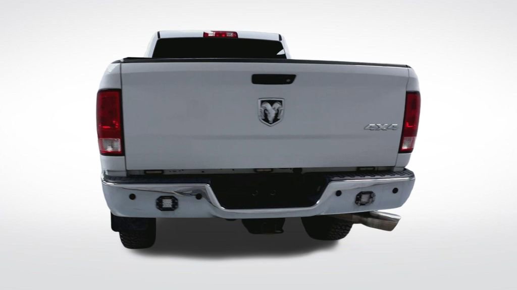 Used 2018 RAM 2500 Tradesman w/ Chrome Appearance Group AWD/4WD image 7