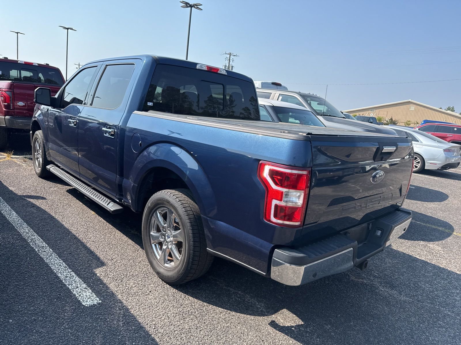 Used 2018 Ford F150 XLT w/ Equipment Group 302A Luxury RWD image 3