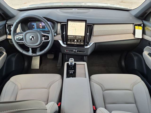 New 2027 Volvo XC90 B6 Plus AWD/4WD image 11