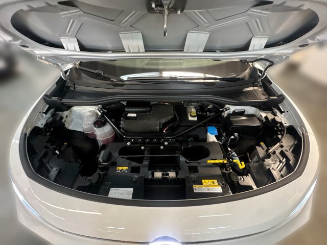 Certified 2022 Volkswagen ID.4 Pro S w/ Gradient Package AWD/4WD image 19