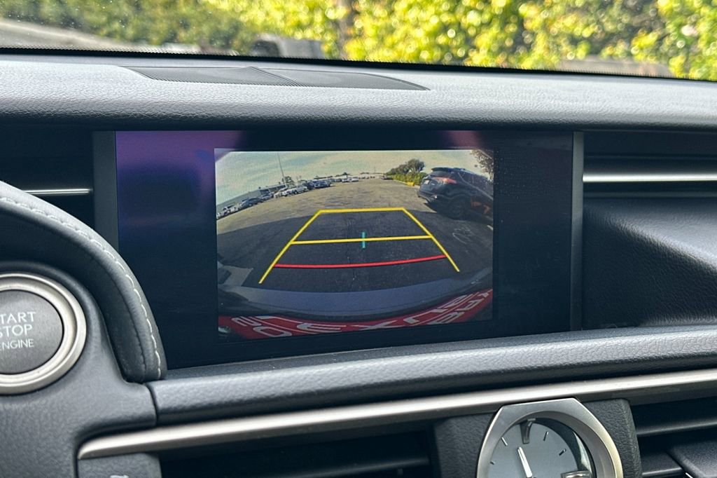 Used 2016 Lexus RC 200t image 19