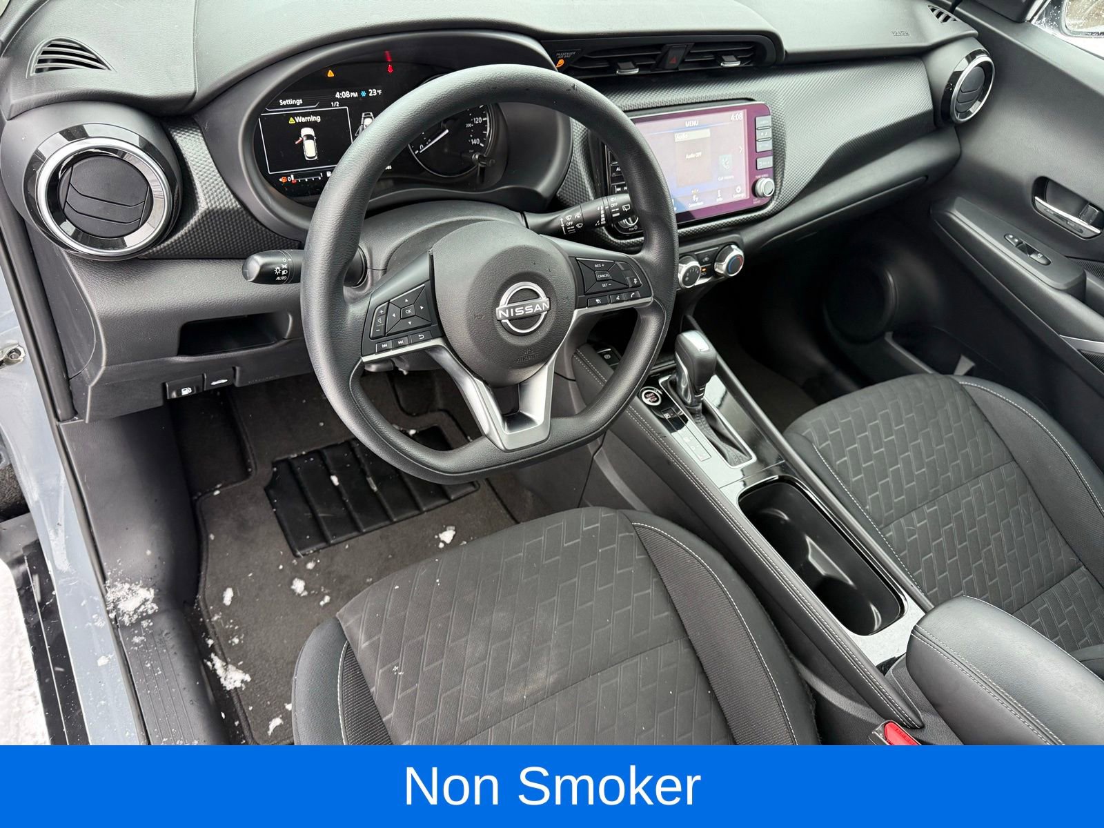 Used 2023 Nissan Kicks SV image 12