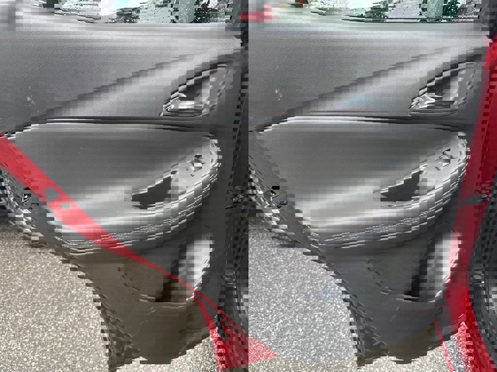 Used 2024 Buick Encore GX Avenir image 22