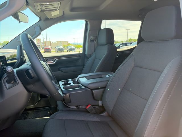 Used 2024 Chevrolet Silverado 1500 LT AWD/4WD image 18