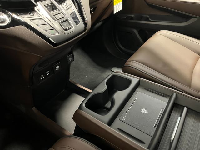 New 2026 Honda Odyssey Touring image 20
