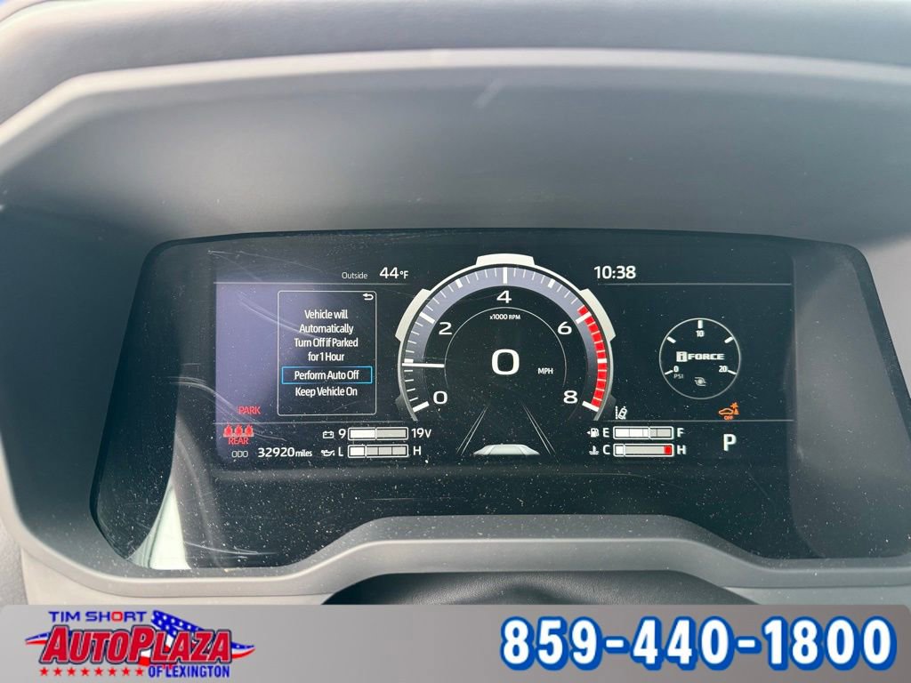 Used 2022 Toyota Tundra Platinum image 4