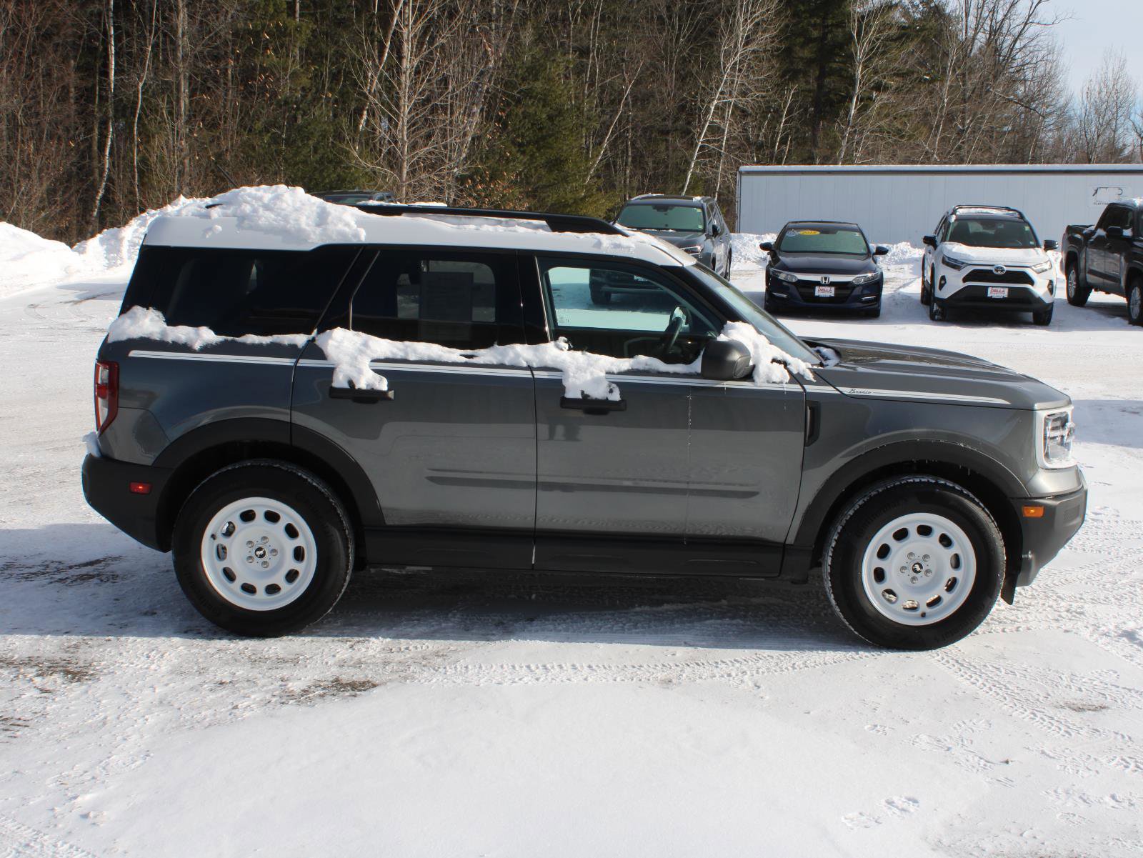 Used 2025 Ford Bronco Sport Heritage w/ Convenience Package image 4