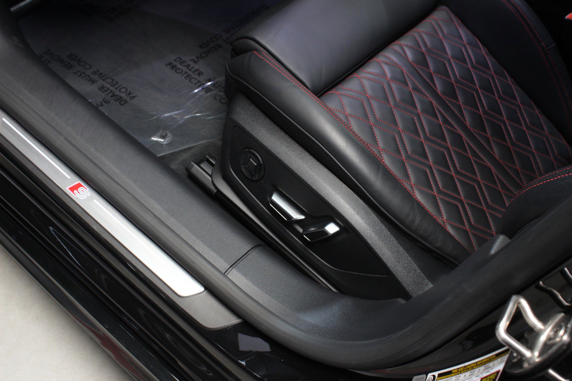 Used 2025 Audi S7 Premium Plus image 31