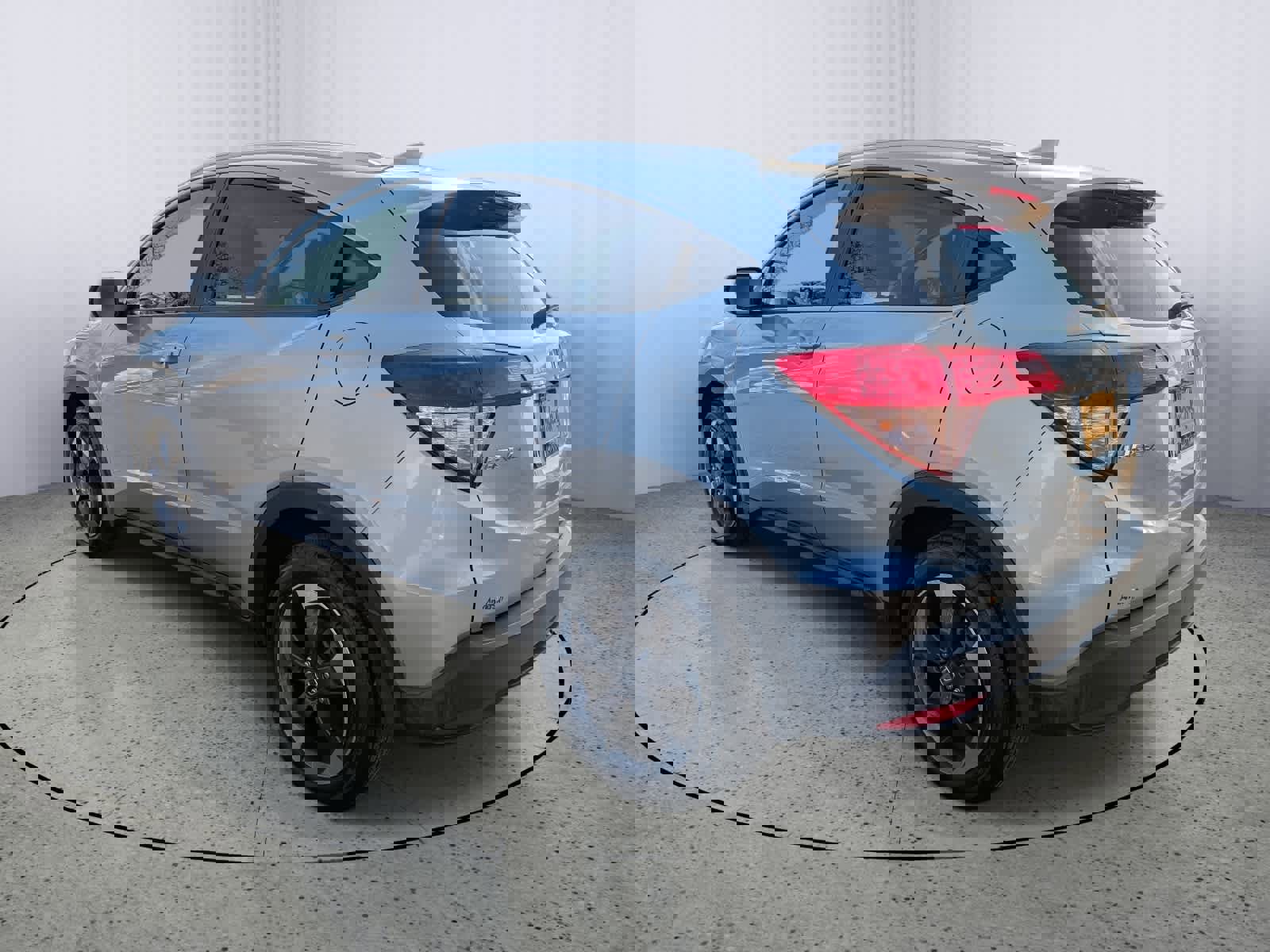 Certified 2018 Honda HR-V EX-L image 4