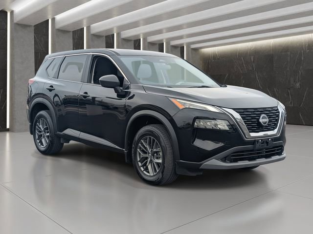 Used 2023 Nissan Rogue S image 8