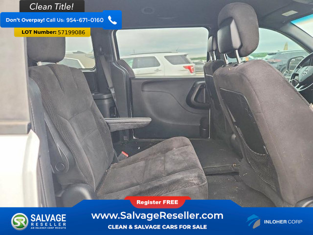 Used 2014 Dodge Grand Caravan SE FWD image 15