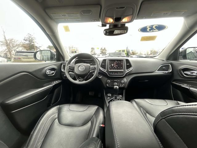 Used 2023 Jeep Cherokee Altitude Lux image 18
