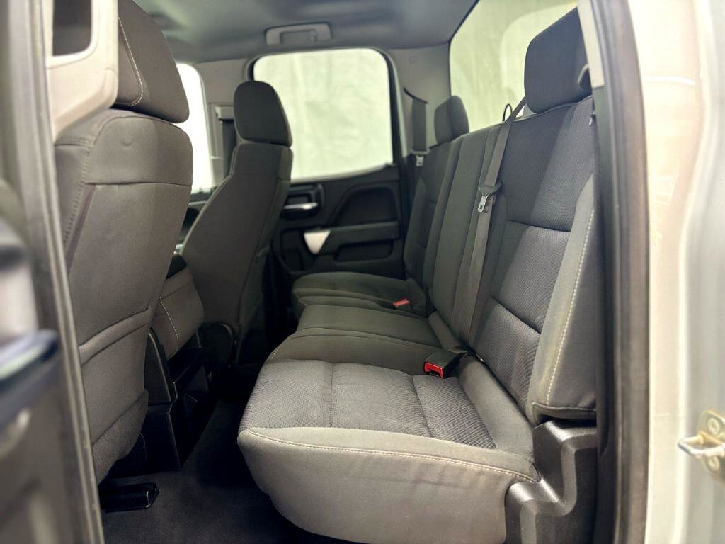 Used 2019 Chevrolet Silverado 1500 LT image 27