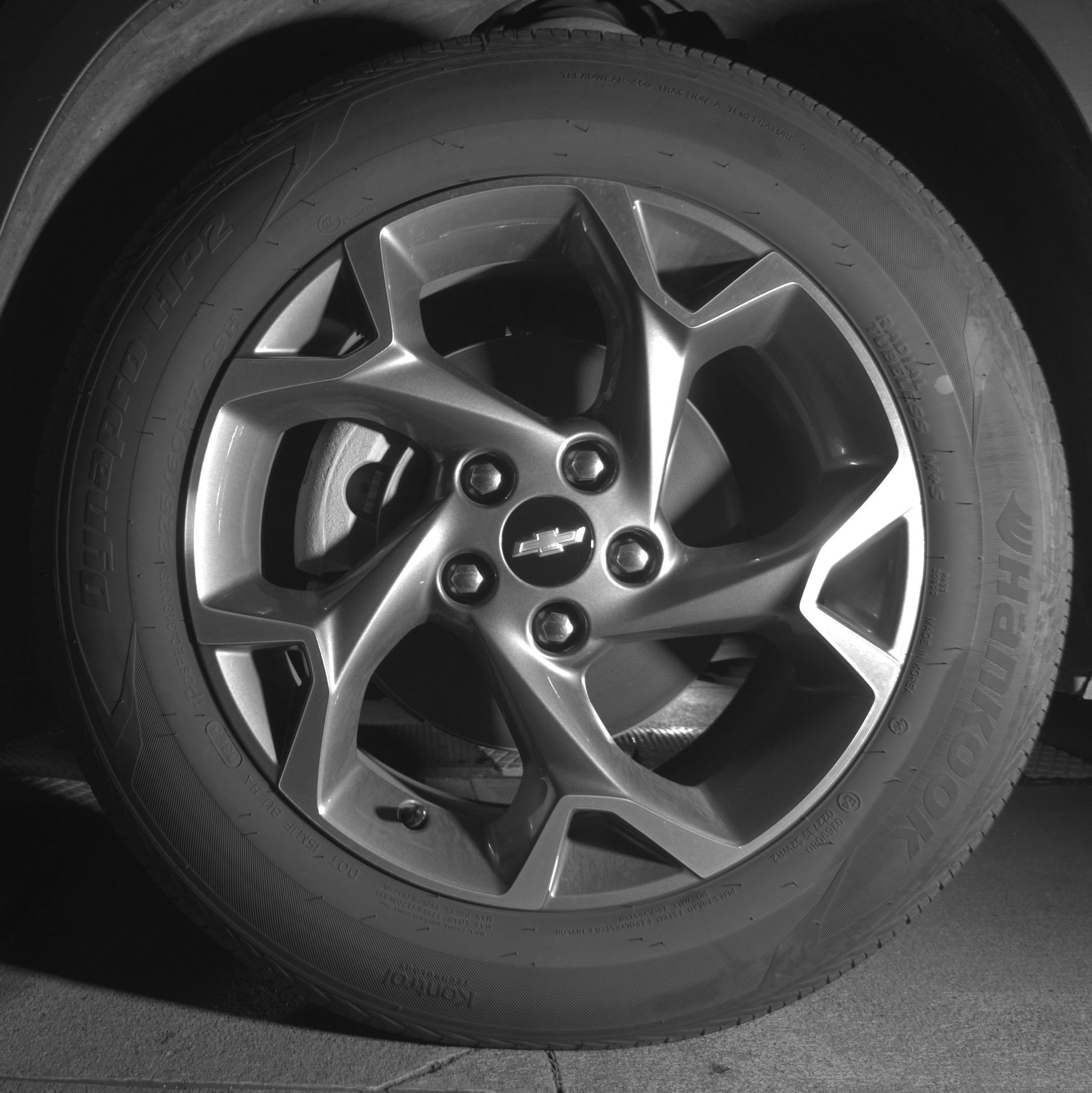 Used 2025 Chevrolet Trax LT FWD image 12