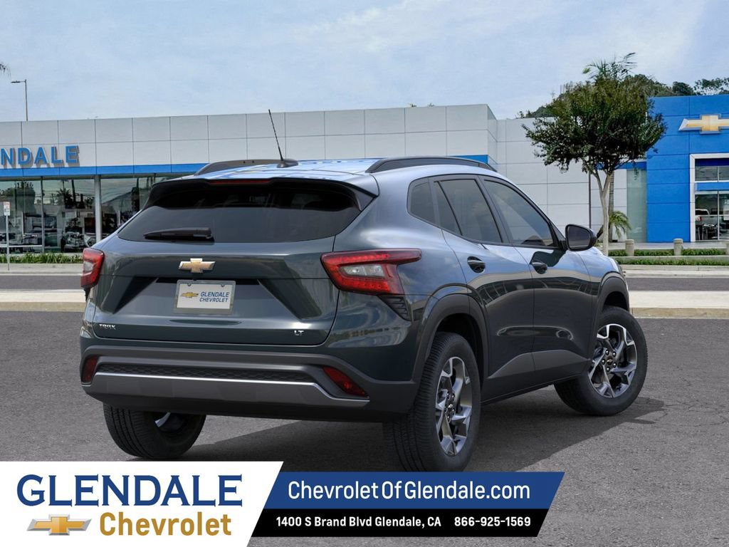 New 2026 Chevrolet Trax LT FWD image 4