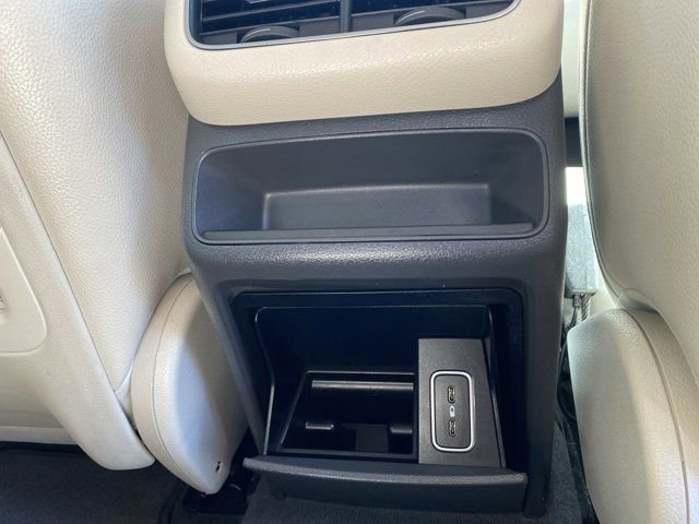 Used 2020 Mercedes-Benz GLE 350 image 16