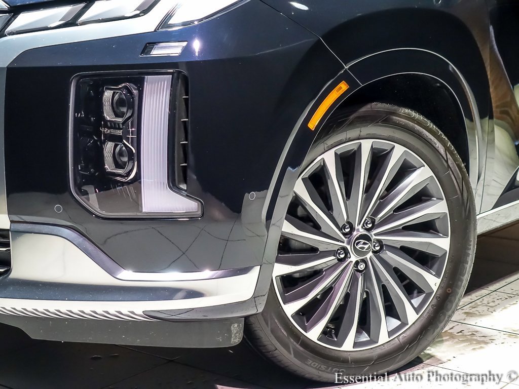 Used 2024 Hyundai Palisade Calligraphy image 5
