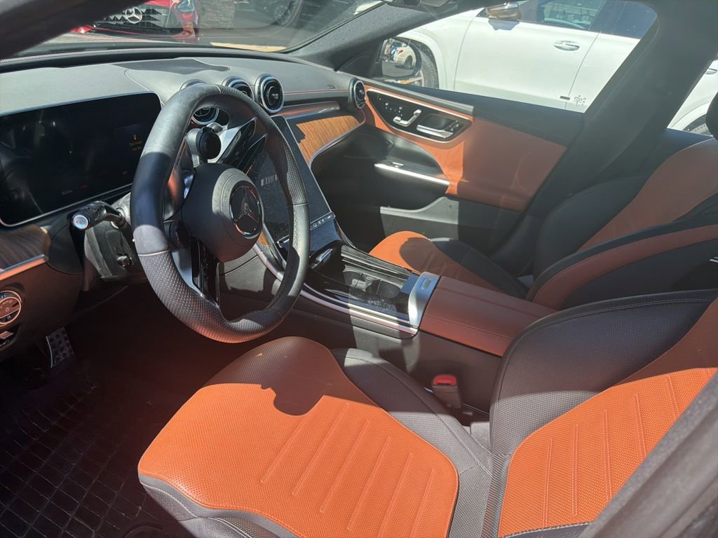 Used 2023 Mercedes-Benz C 43 AMG 4MATIC Sedan image 5