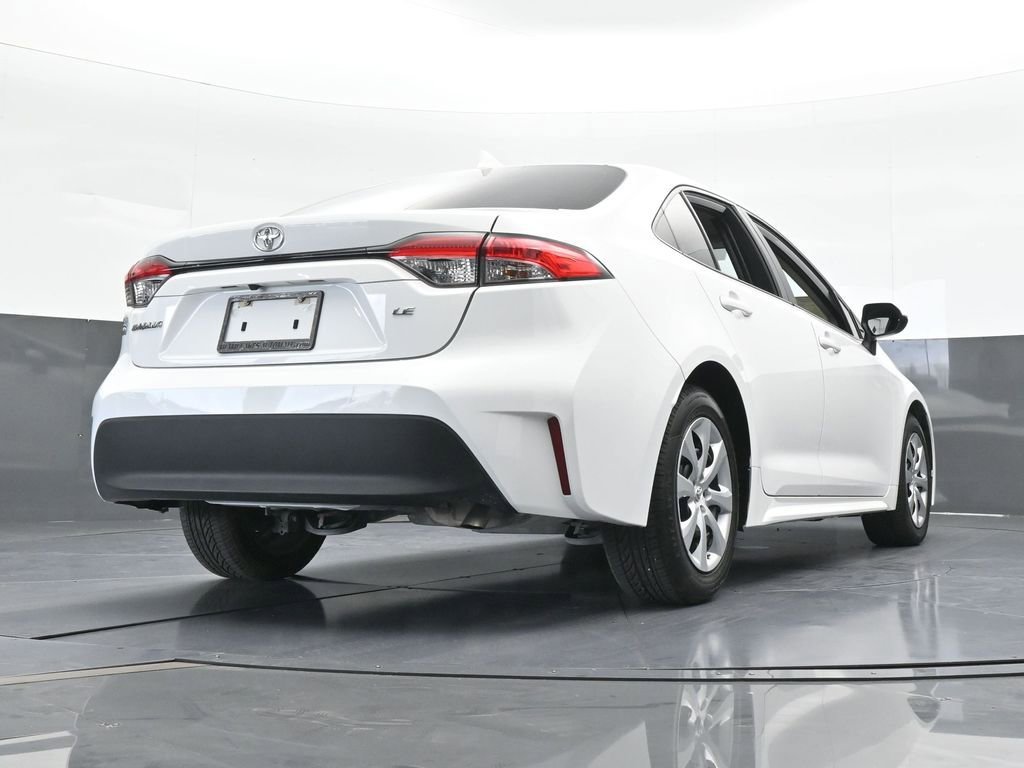 Used 2023 Toyota Corolla LE image 51