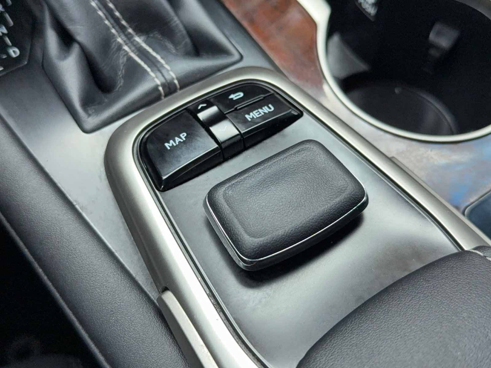 Used 2018 Lexus RX 450h AWD w/ Premium Package image 31