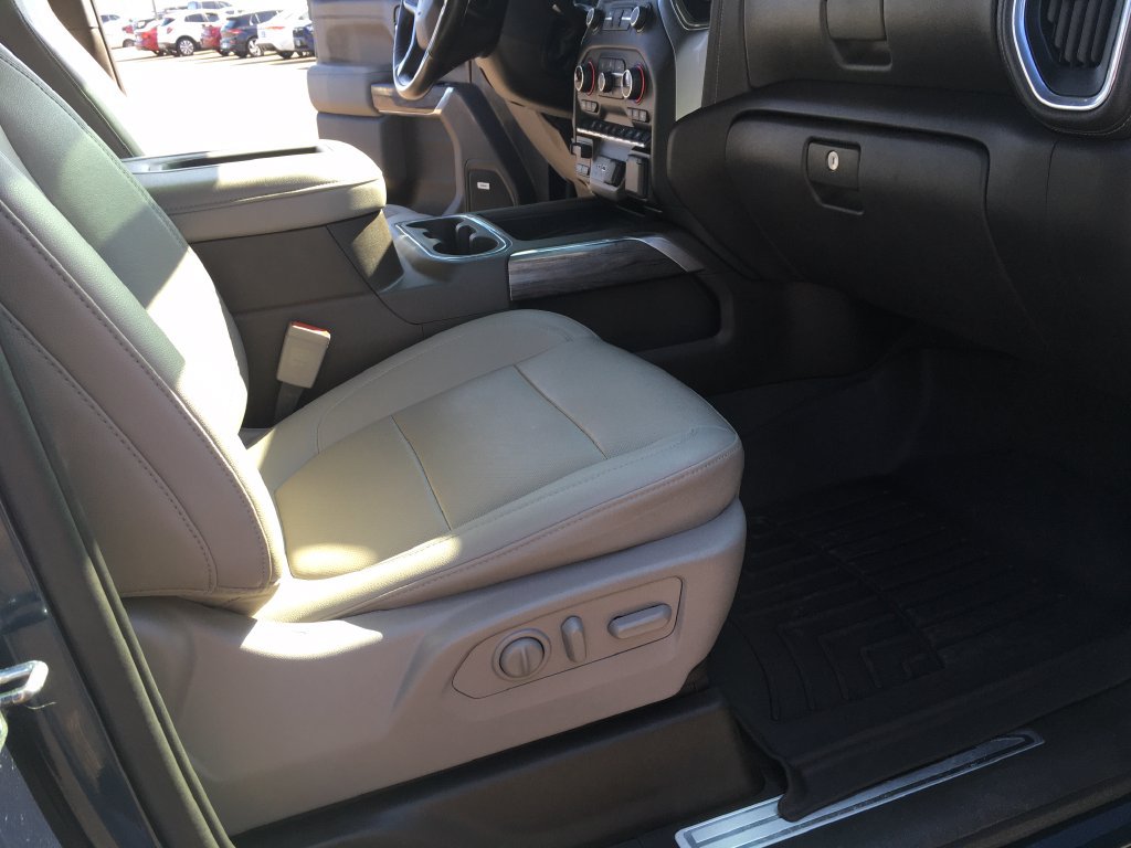 Used 2021 Chevrolet Silverado 3500 LTZ w/ LTZ Plus Package AWD/4WD image 34
