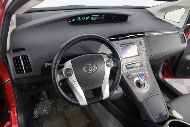 Used 2013 Toyota Prius Two image 8