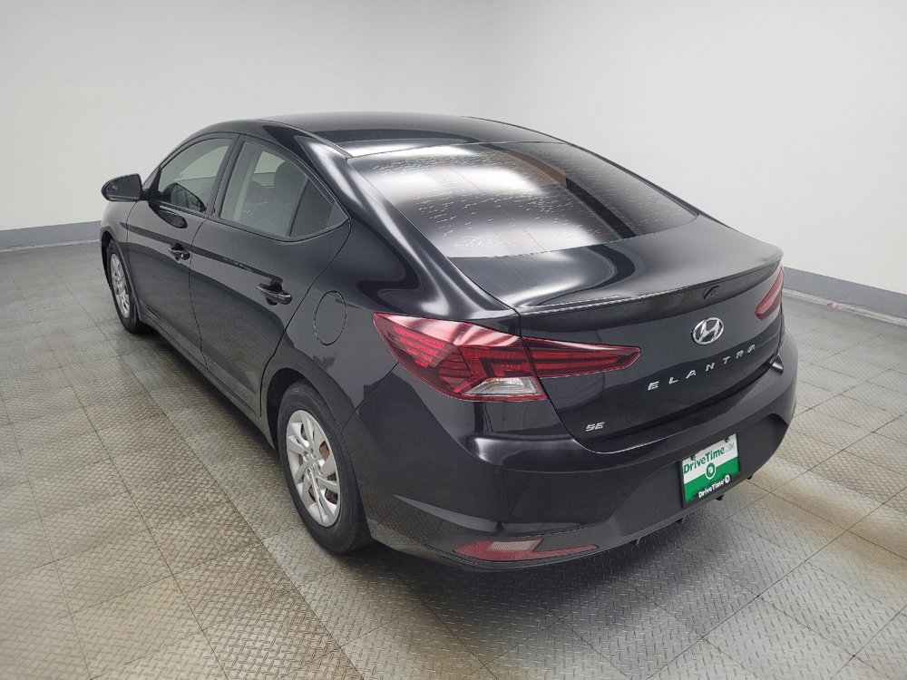 Used 2019 Hyundai Elantra SE w/ Cargo Package FWD image 5