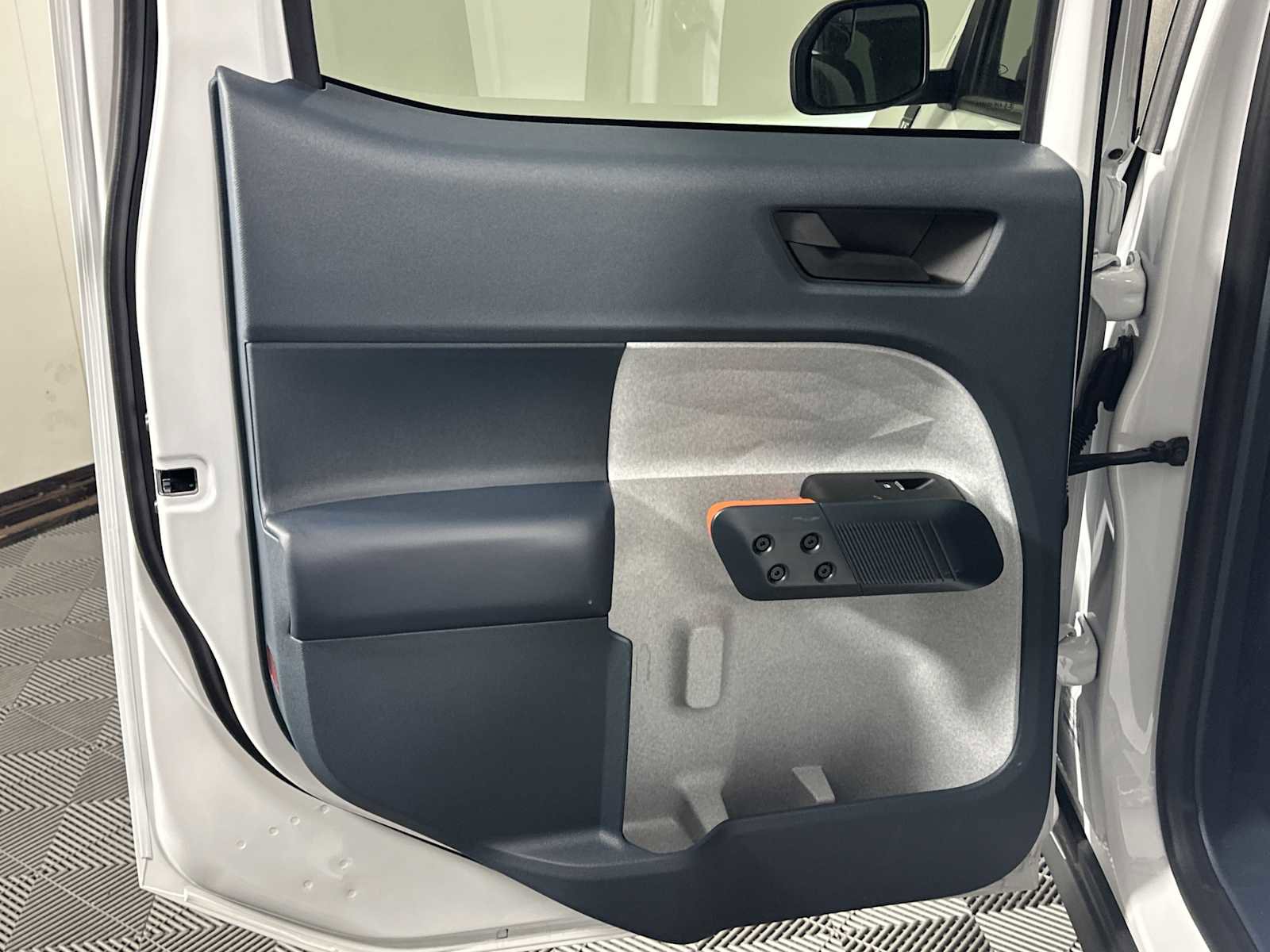 Used 2024 Ford Maverick XLT image 23