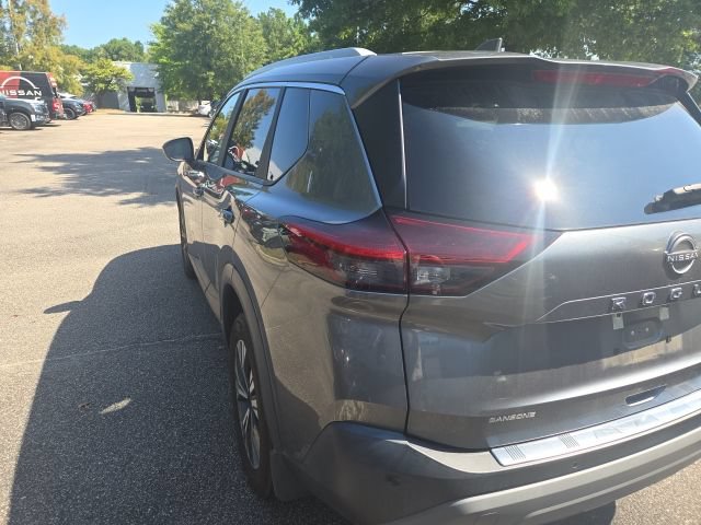 Certified 2023 Nissan Rogue SV w/ SV Premium B Package AWD/4WD image 3