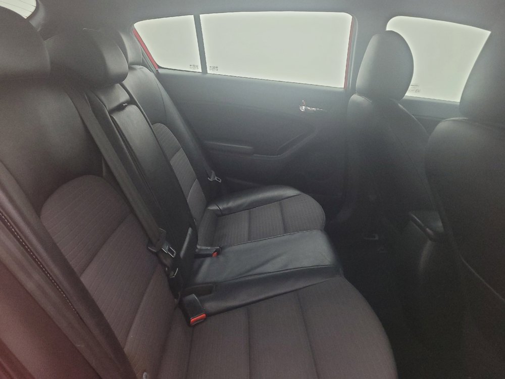 Used 2015 Kia Forte SX FWD image 19