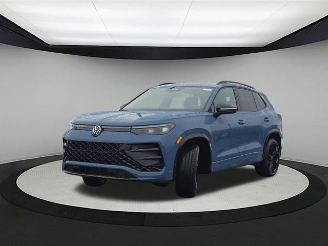 New 2026 Volkswagen Tiguan SE R-Line image 3