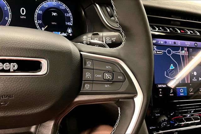 Used 2024 Jeep Grand Cherokee Limited w/ Trailer Tow Package image 28