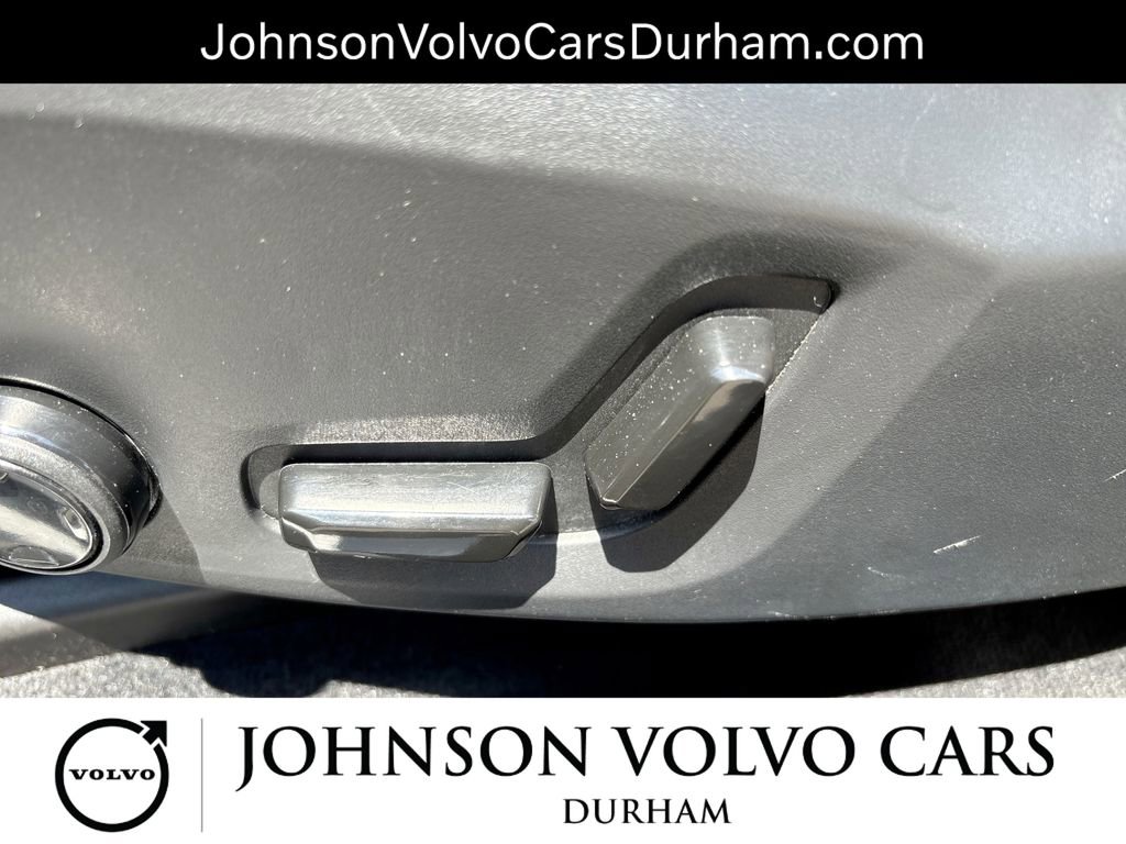 Used 2023 Volvo XC60 B5 Ultimate w/ Protection Package Premier AWD/4WD image 14