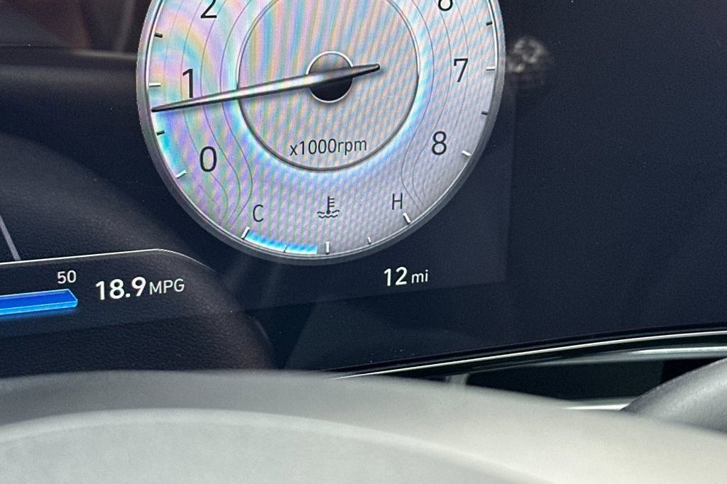 New 2025 Hyundai Elantra SEL image 22