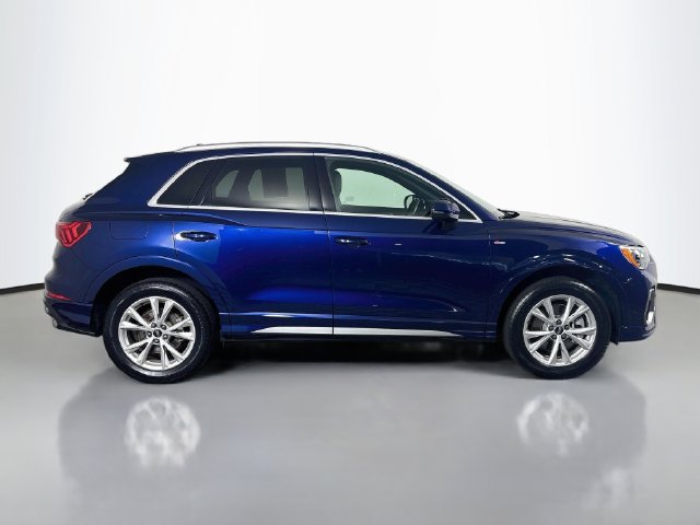 Used 2022 Audi Q3 2.0T Premium AWD/4WD image 8