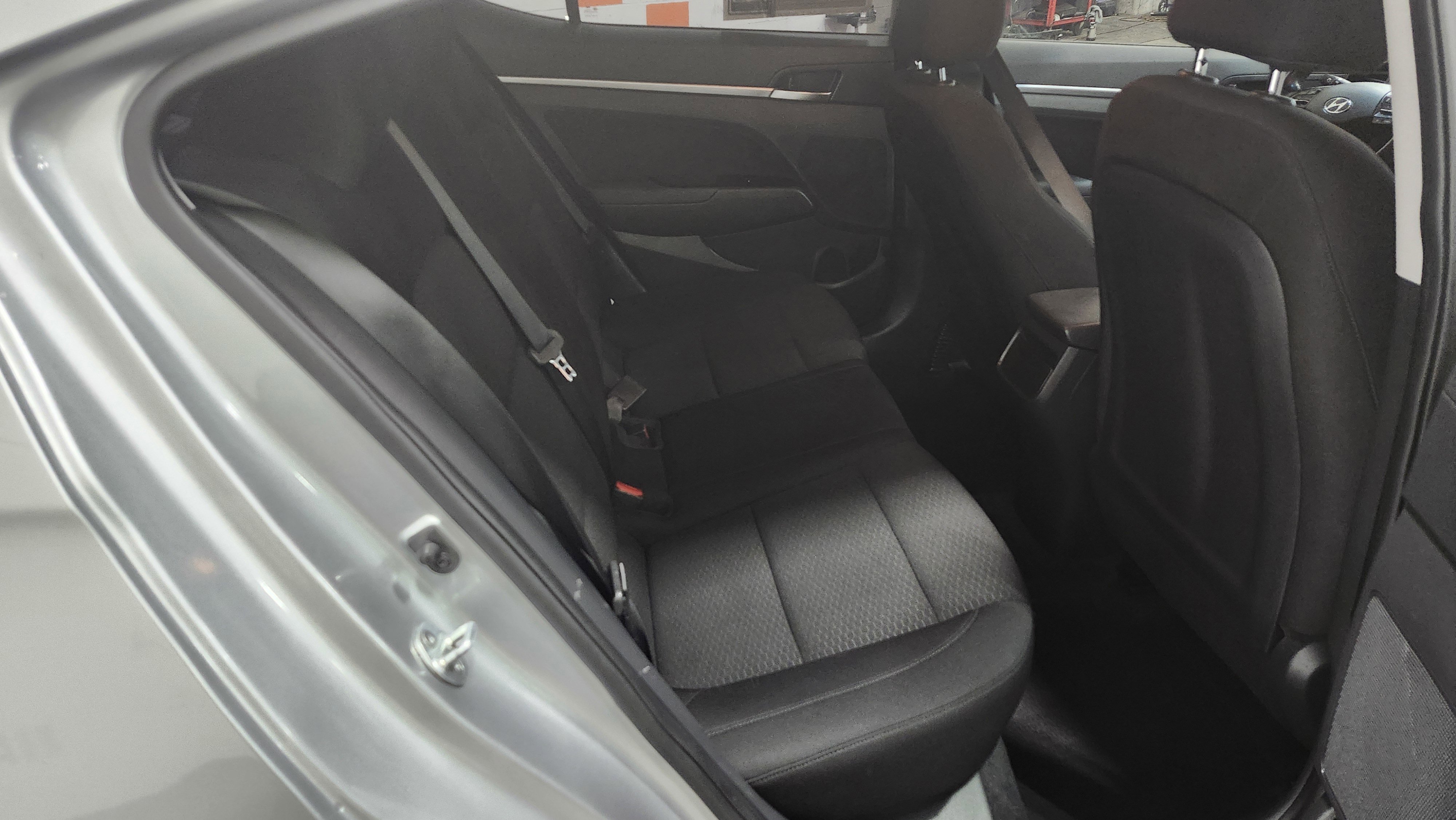 Used 2020 Hyundai Elantra Value Edition w/ Winter Weather Package image 20