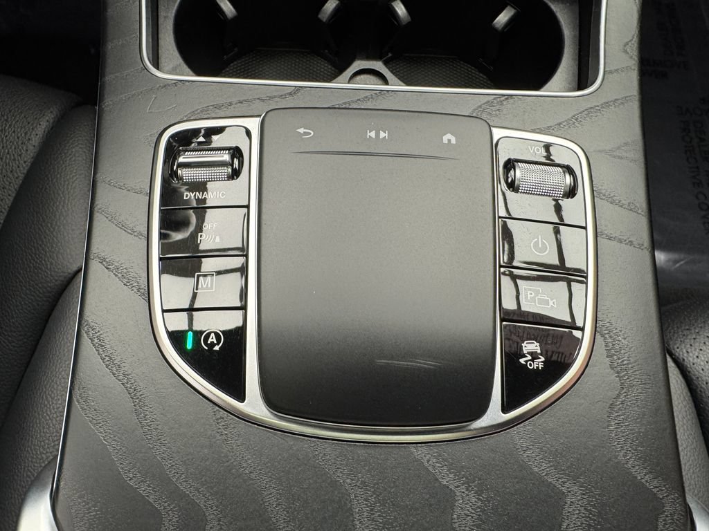 Used 2023 Mercedes-Benz GLC 300 4MATIC Coupe image 20