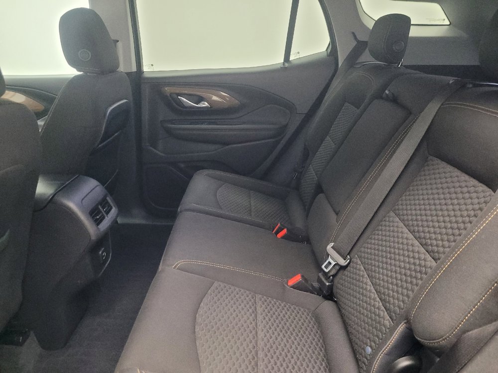 Used 2020 GMC Terrain SLE w/ LPO, Floor Liner Package image 18