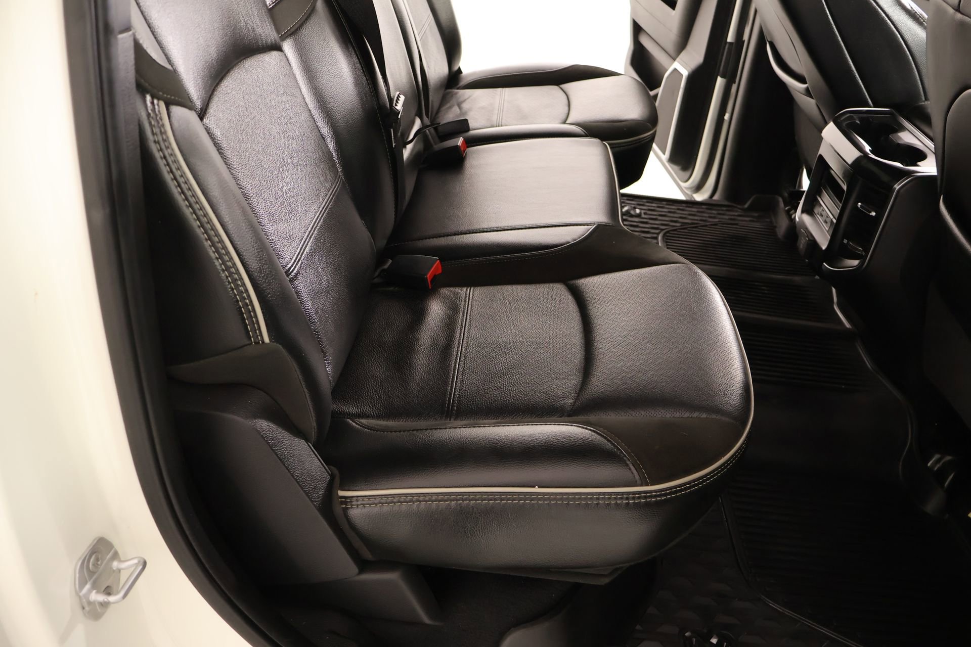 Used 2022 RAM 2500 Laramie image 14